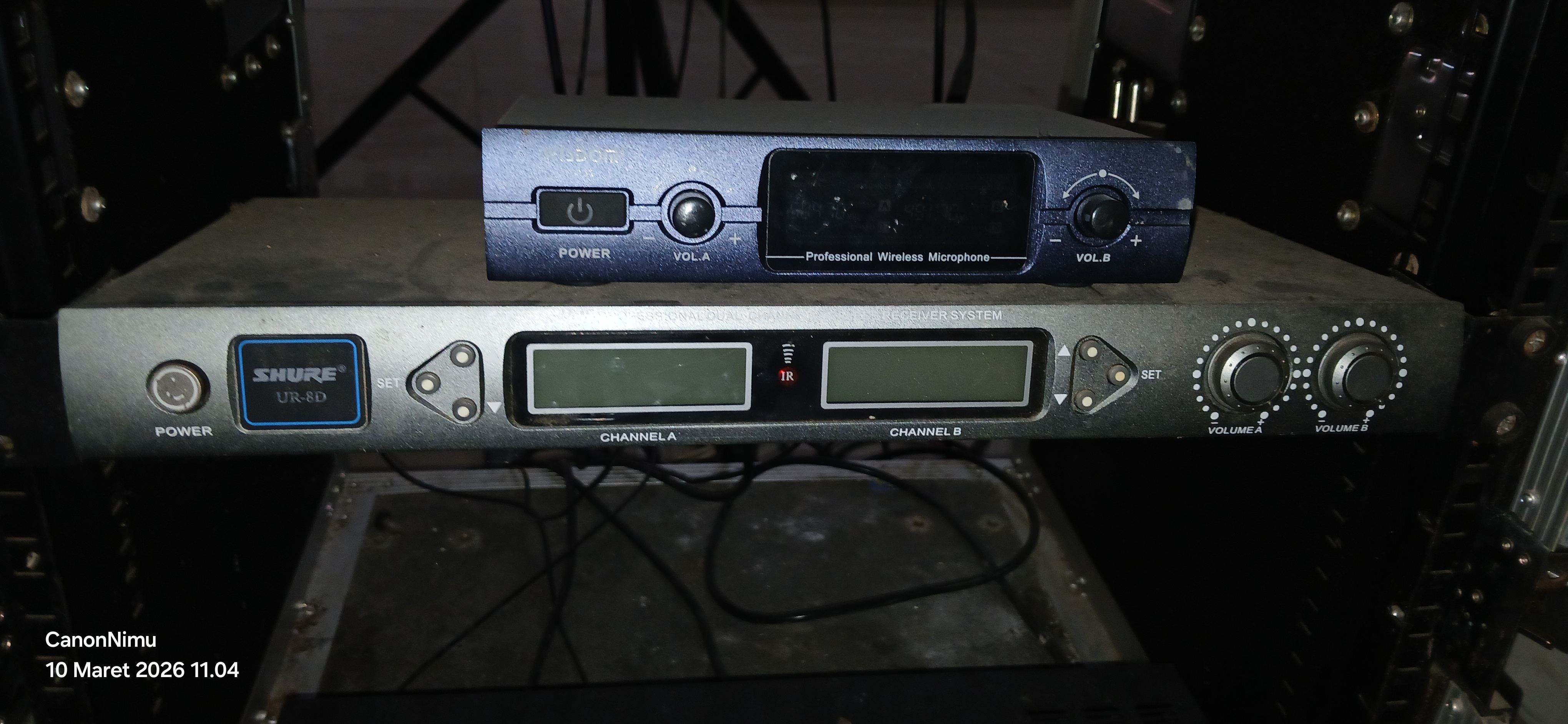 Dokumentasi Shure UR-8D